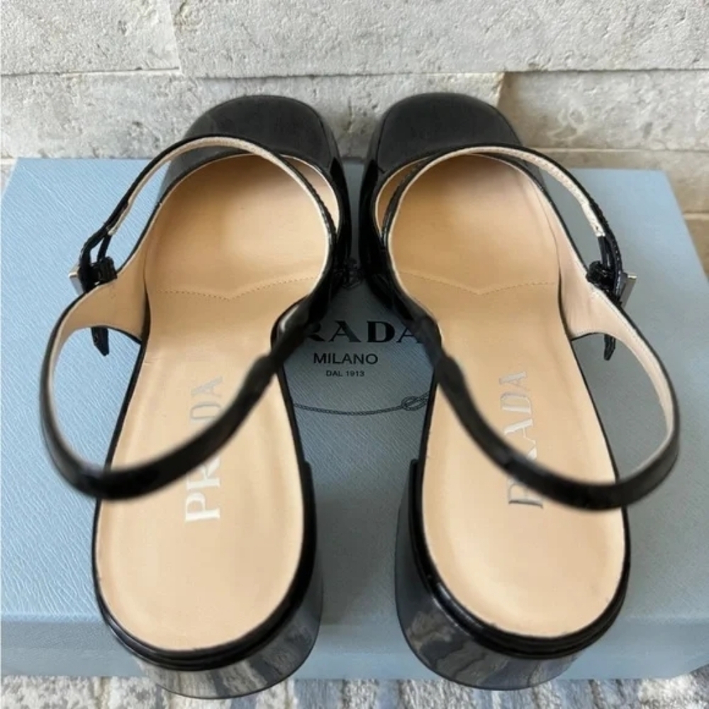 Prada Décoletté Logo Slingback Mary Jane Black Patent Leather Block Heel Pump - Picture 5 of 8